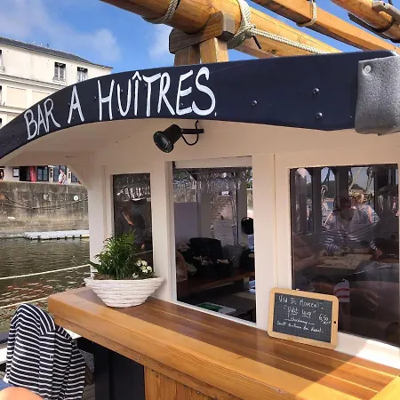 Апартаменти Julianne Place Sainte Catherine