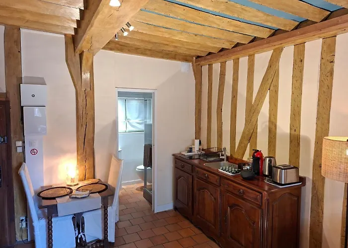 Julianne Place Sainte Catherine * Honfleur